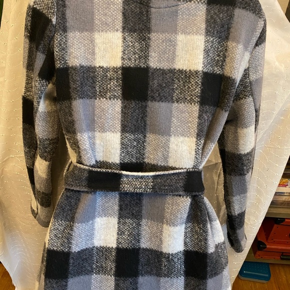 A New Day trench/pea coat worn once. Black and grey cheetah/leopard print size S - Picture 2 of 5